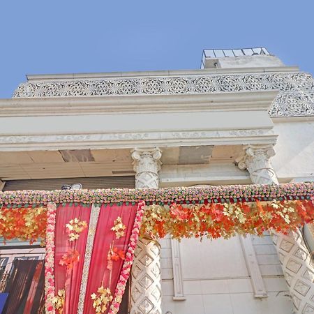 Collection O Seven Heaven Hotel New Delhi Exterior photo